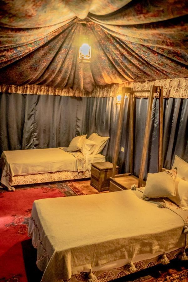 Ouednoujoum & Lodge *